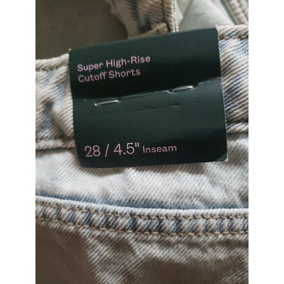WILD FABLE Women's Plus Jean Shorts Size 28 Light Super High Rise Cut-Off NWT - Picture 7 of 11